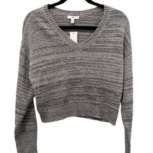 NWT Nordstrom BP Women's V-Neck Cropped Gray Knit Sweater‎ Top Size small